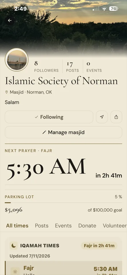 Qaswa app showing the Islamic Society of Norman masjid profile — next prayer countdown, a parking-lot fundraiser, and iqamah times